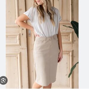 Inherit Clothing Company Modest Midi 26” Remi Skirt Tawny Taupe 13/14 Large